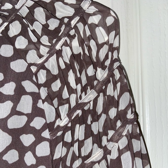Ann Taylor Women’s Blouse Brown with white Patterns size XS - Picture 6 of 8